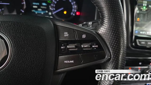 KGM Rexton 2019 thumb 11