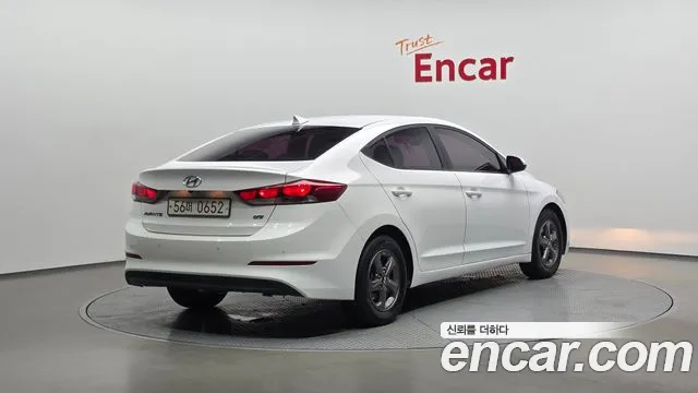 Hyundai AD 2016 thumb 6
