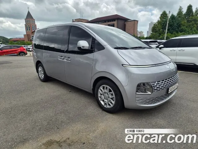 Hyundai Staria 2022 thumb 9