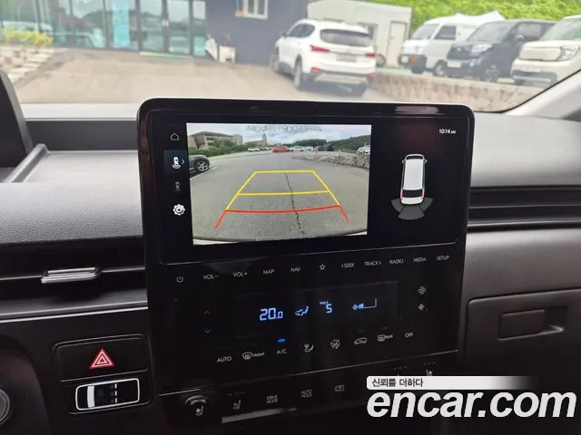 Hyundai Staria 2022 thumb 11