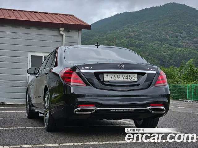 Mercedes-Benz S-Class 2018 thumb 3