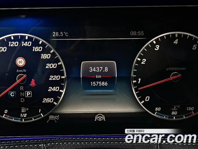 Mercedes-Benz S-Class 2018 thumb 8