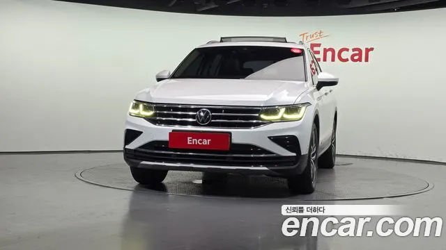Volkswagen Tiguan 2021 thumb 8