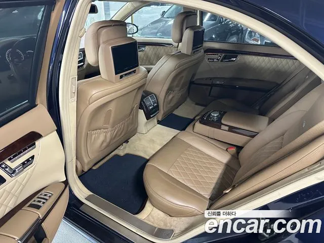 Mercedes-Benz S-Class 2008 thumb 6