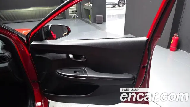 Hyundai Veloster 2018 thumb 4