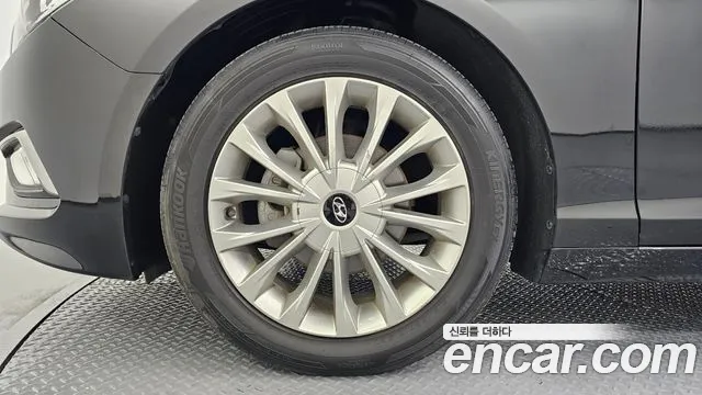 Hyundai LF 2015 thumb 6