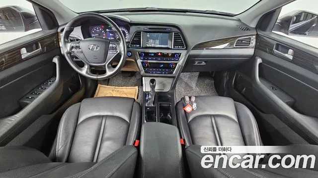Hyundai LF 2015 thumb 9
