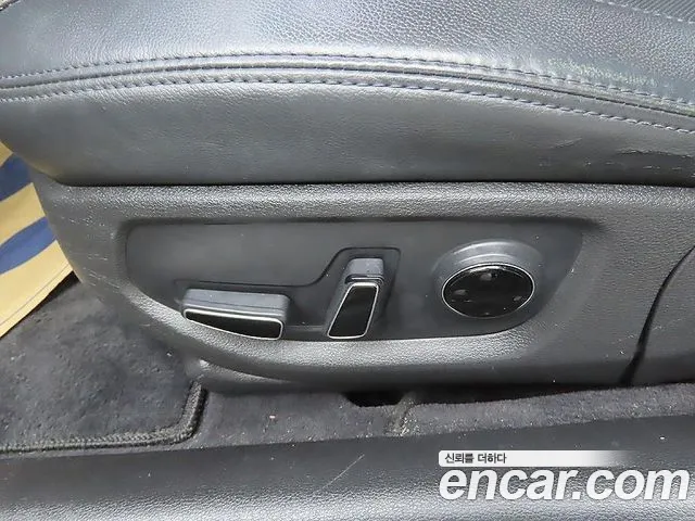 Hyundai Genesis 2015 thumb 6