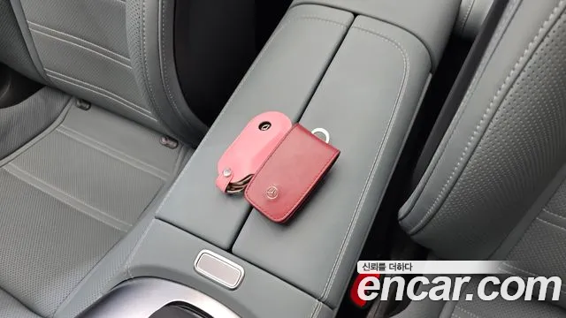 Mercedes-Benz SL-Класс 2023 thumb 12