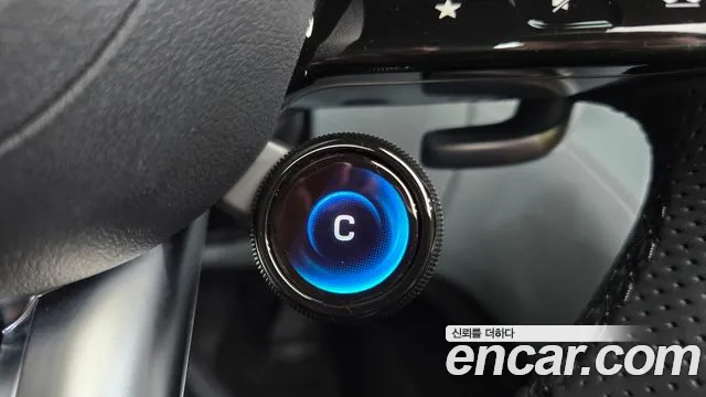 Mercedes-Benz SL-Класс 2023 thumb 4