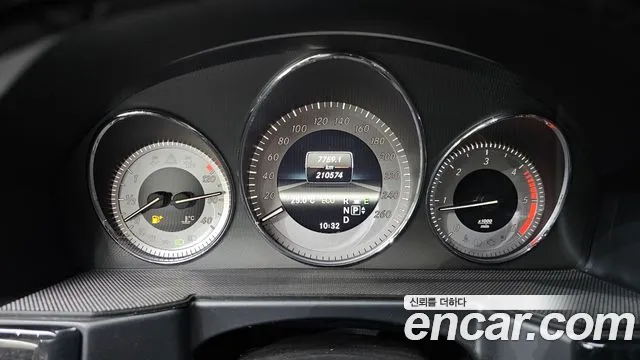 Mercedes-Benz GLC-Класс 2012 thumb 8