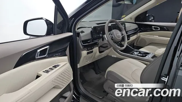 Kia Carnival 2024 thumb 10
