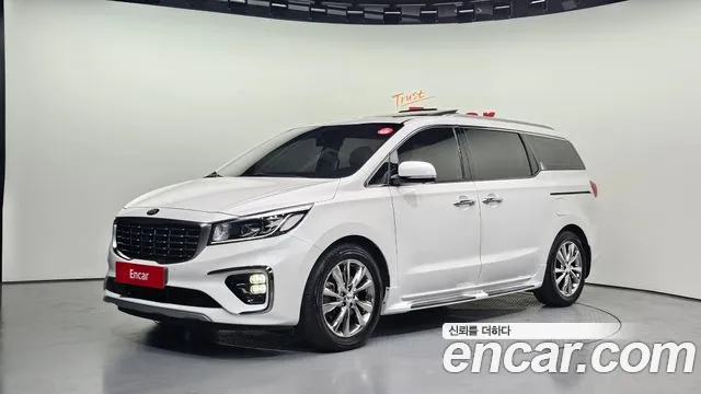 Kia Carnival 2019 thumb 11