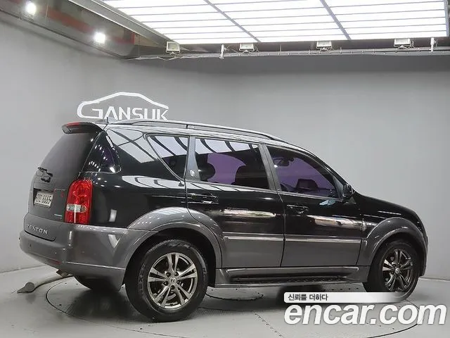 KGM Rexton 2011 thumb 3