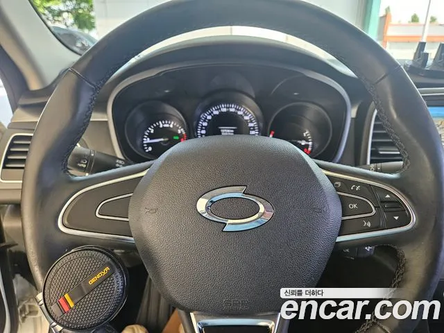 Renault SM6 2017 thumb 2