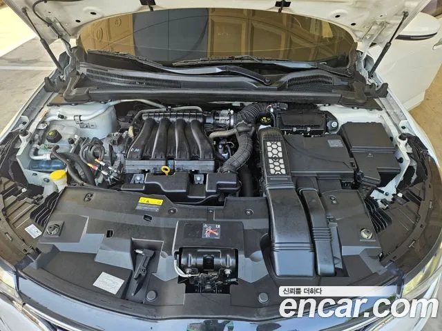Renault SM6 2017 thumb 4
