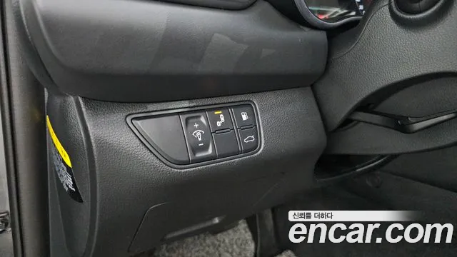 Genesis G70 2018 thumb 8