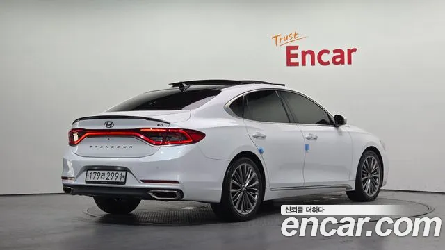 Hyundai Grandeur 2017 thumb 12