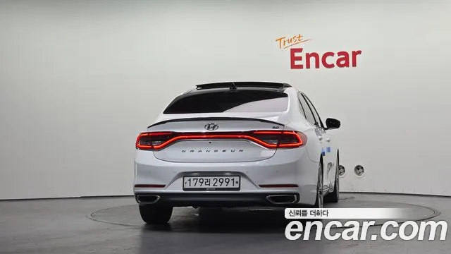 Hyundai Grandeur 2017 thumb 8