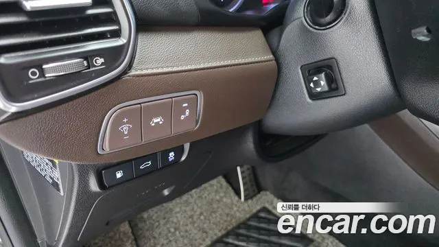 Hyundai Grandeur 2017 thumb 4