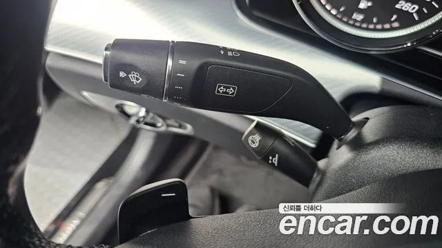 Mercedes-Benz E-Class 2020 thumb 5