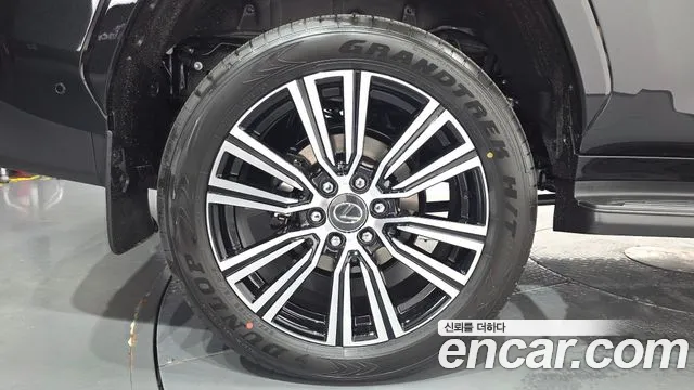 Lexus LX 2026 thumb 4