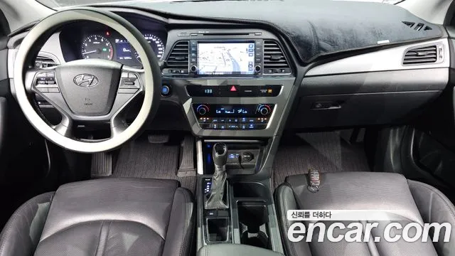 Hyundai LF 2016 thumb 8