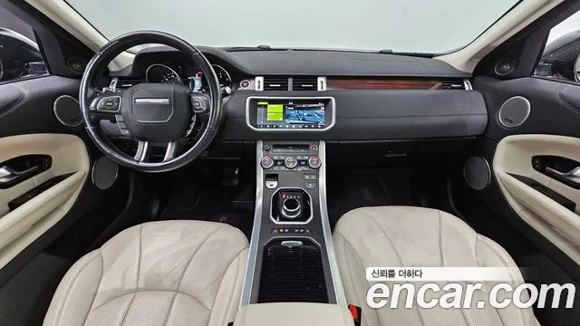 Land Rover Range Rover Evoque 2018 thumb 4