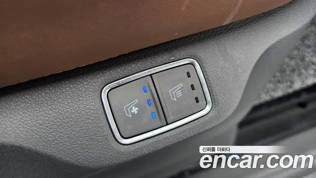 Hyundai Staria 2022 thumb 10