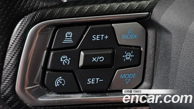 Ford Mustang 2024 thumb 3