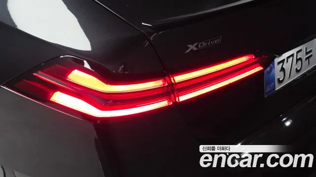 BMW 5 серии 2025 thumb 12