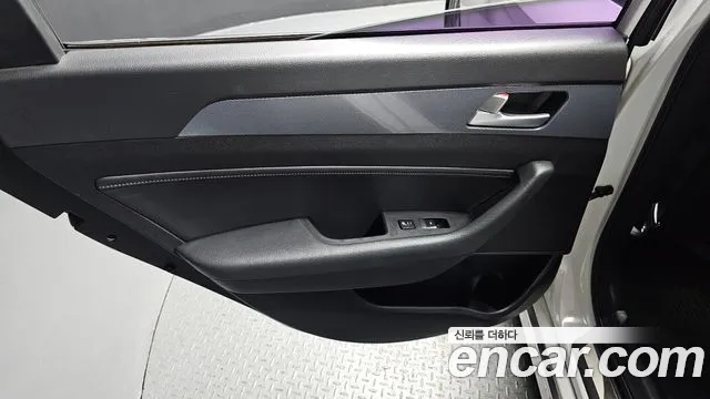 Hyundai Sonata 2015 thumb 8
