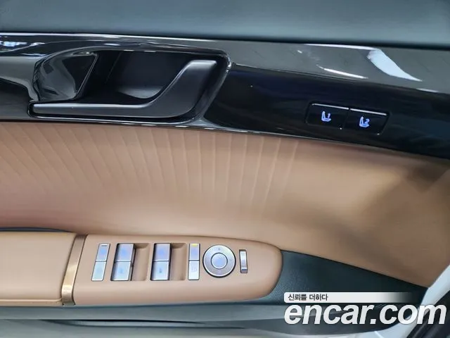 Hyundai Grandeur Hybrid 2023 thumb 9