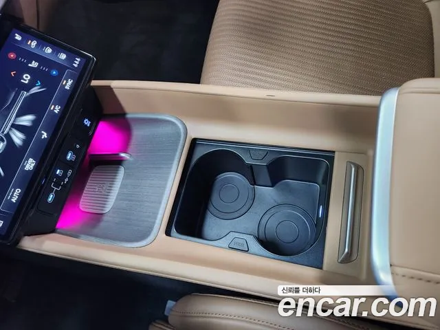Hyundai Grandeur Hybrid 2023 thumb 2