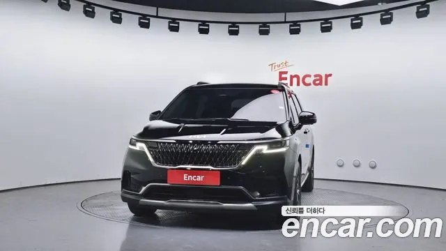Kia Carnival 2023 thumb 10