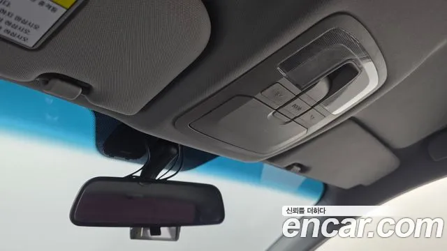 KGM Korando 2013 thumb 8