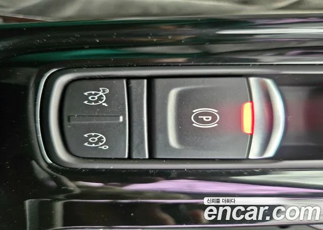 Renault SM6 2017 thumb 4
