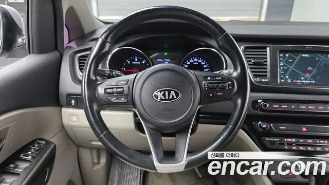 Kia Carnival 2020 thumb 7