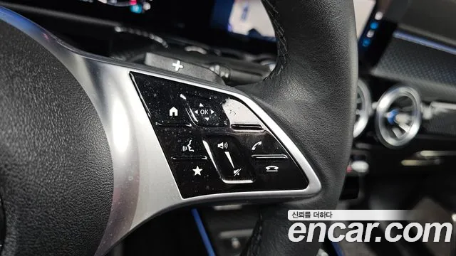 Mercedes-Benz GLB 2024 thumb 4