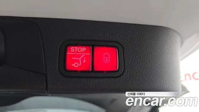 Mercedes-Benz GLB 2024 thumb 8