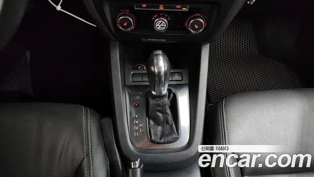 Volkswagen Jetta 2012 thumb 6