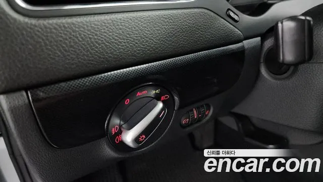 Volkswagen Jetta 2012 thumb 7