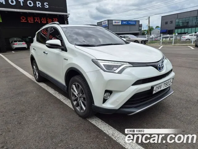 Toyota RAV4 2018 thumb 8