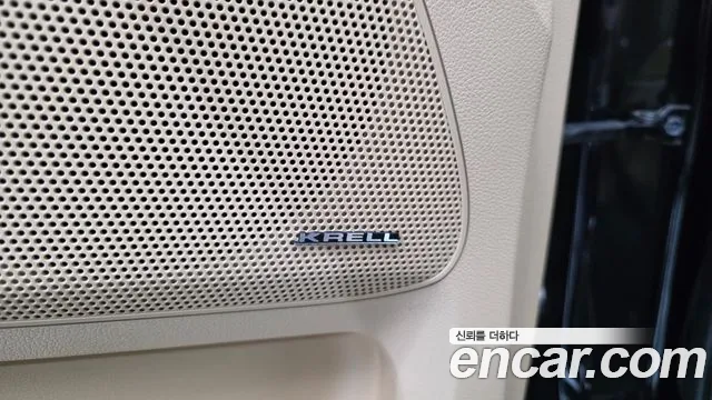 Kia Carnival 2019 thumb 11