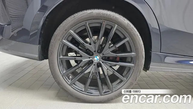 BMW X6 2025 thumb 12