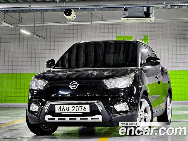 KGM Tivoli 2015 thumb 11