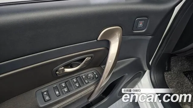 Renault SM5 2015 thumb 5