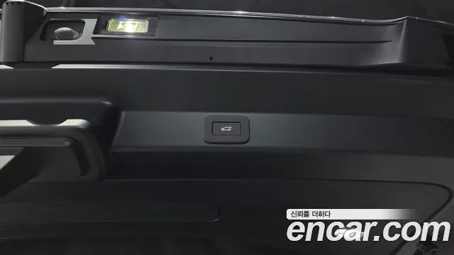 Land Rover Range Rover Sport 2025 thumb 8