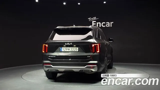 Kia Sorento 2023 thumb 12