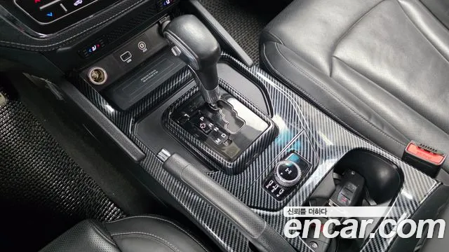 KGM Rexton 2021 thumb 12